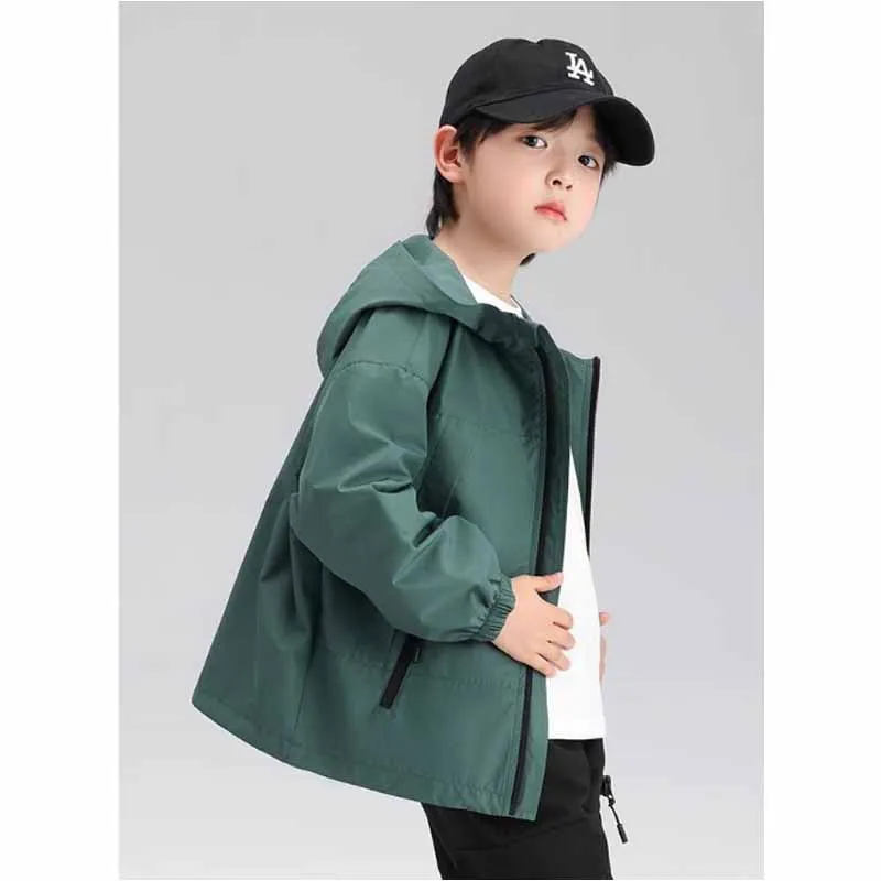Chaqueta impermeable con capucha para niños de otoño - imagen 4