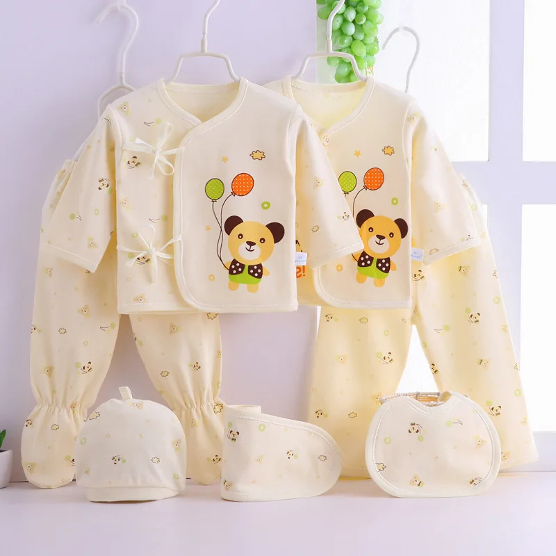Conjunto ropa bebé 0-3 meses – camisa, pantalón, babero y sombrero - imagen 5