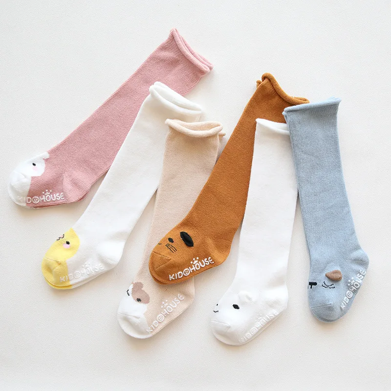 Calcetines altos de algodón antideslizantes para bebé con animales - imagen 3
