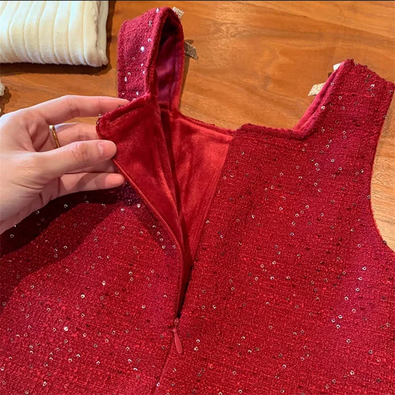 Combinación del vestido con accesorios de invierno