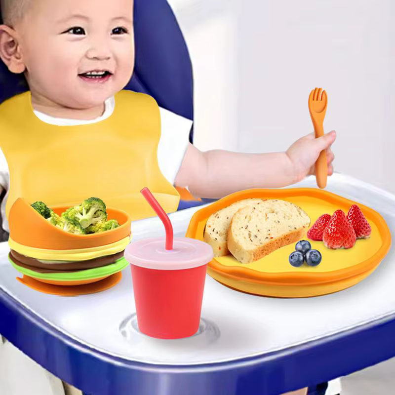 Set de alimentación de silicona para bebé con plato y cuenco - imagen 2
