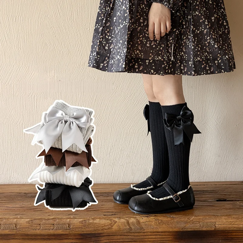 Calcetines altos de niña con lazo grande sin costuras primavera
