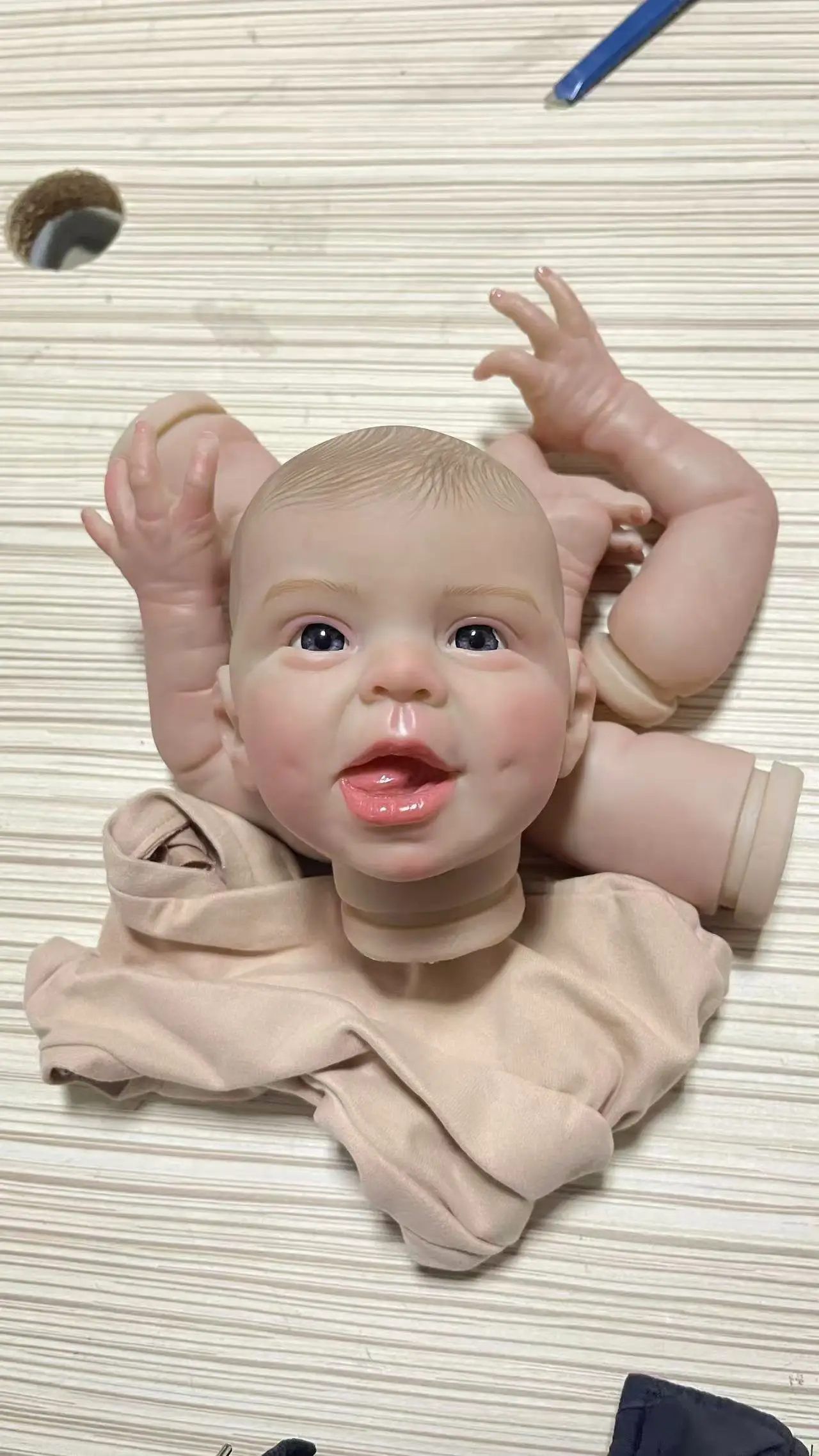 Muñeca Hani pintada a mano cuerpo de peluche suave - imagen 4