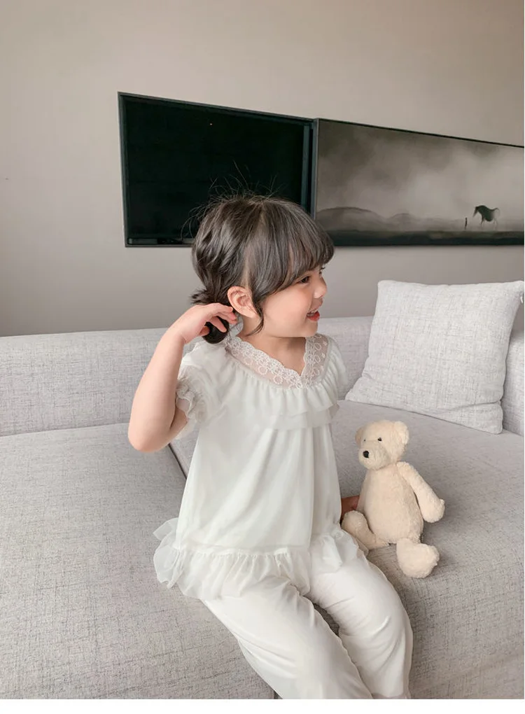 Pijamas algodón niña detalle
