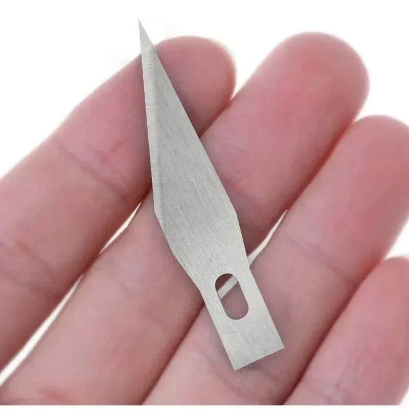 Cuchillo de grabado y tallado en madera, hoja metálica
