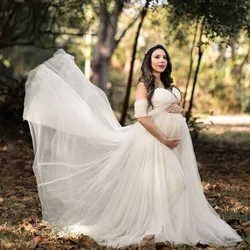 Vestido de maternidad maxi encaje con hombros descubiertos