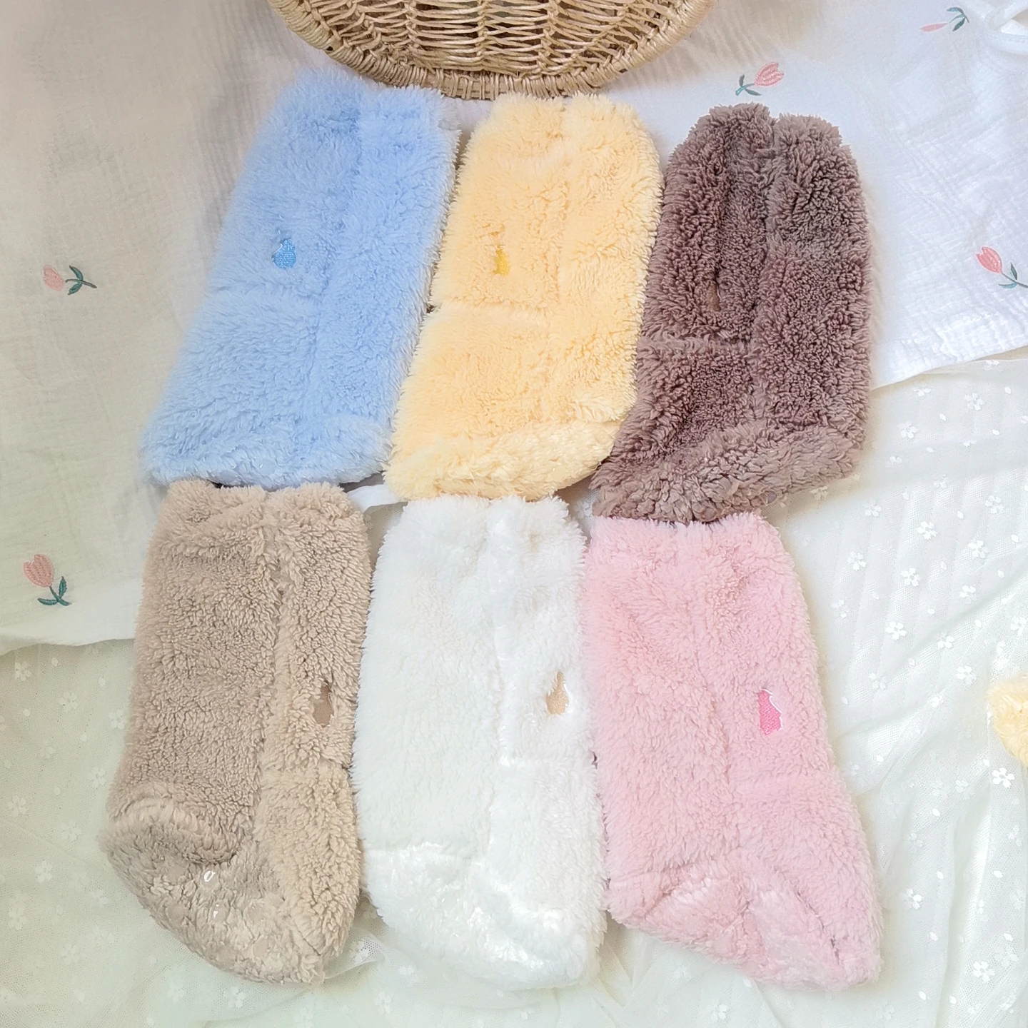 Calcetines antideslizantes de invierno para bebé con bordado pingüino - imagen 5