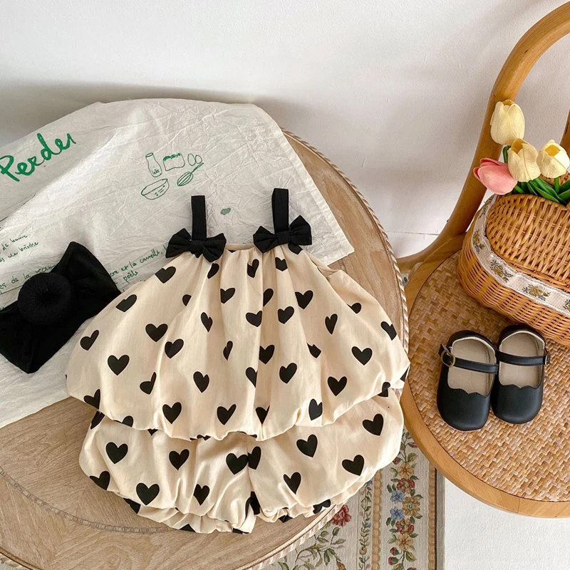 Conjunto bebé niña algodón con tirantes y corazón albaricoque - imagen 3