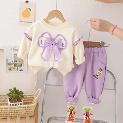 Conjunto de bebé de primavera y otoño tipo chándal deportivo