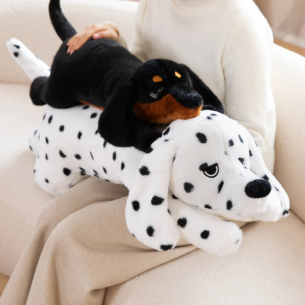 Peluche almohada de dálmata suave para abrazos y descanso - imagen 4