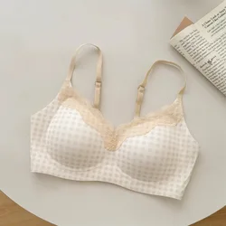 Ropa interior de encaje sin costuras ligera de verano para mujer