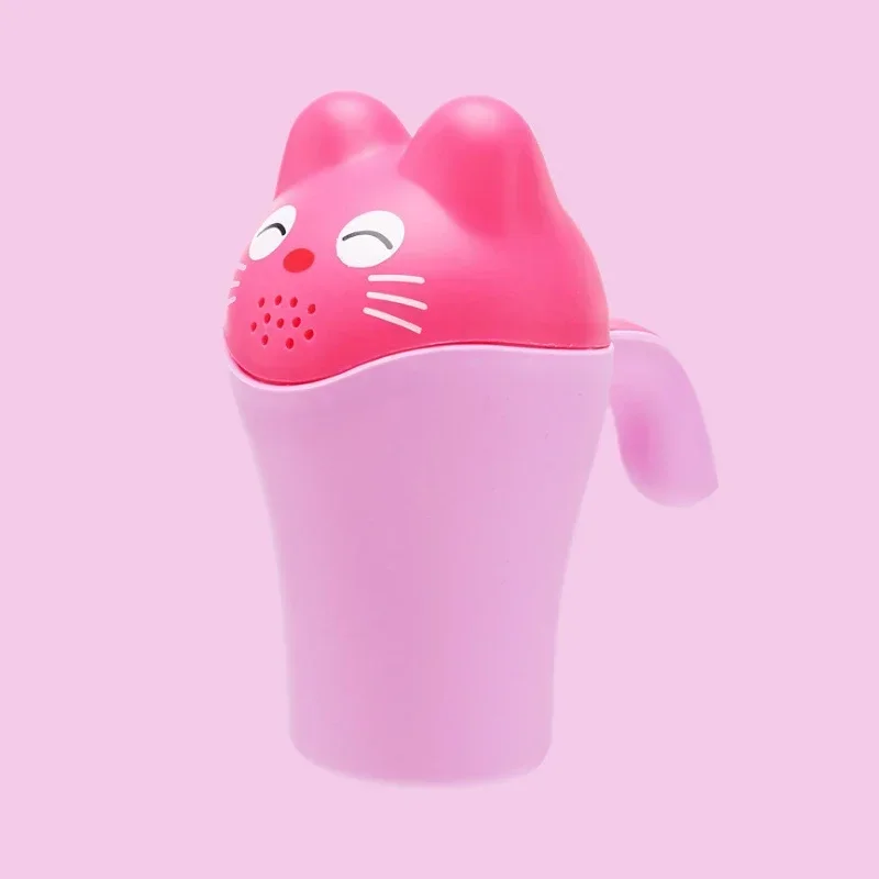 Taza dosificadora de baño para bebé recién nacido con oso - imagen 2