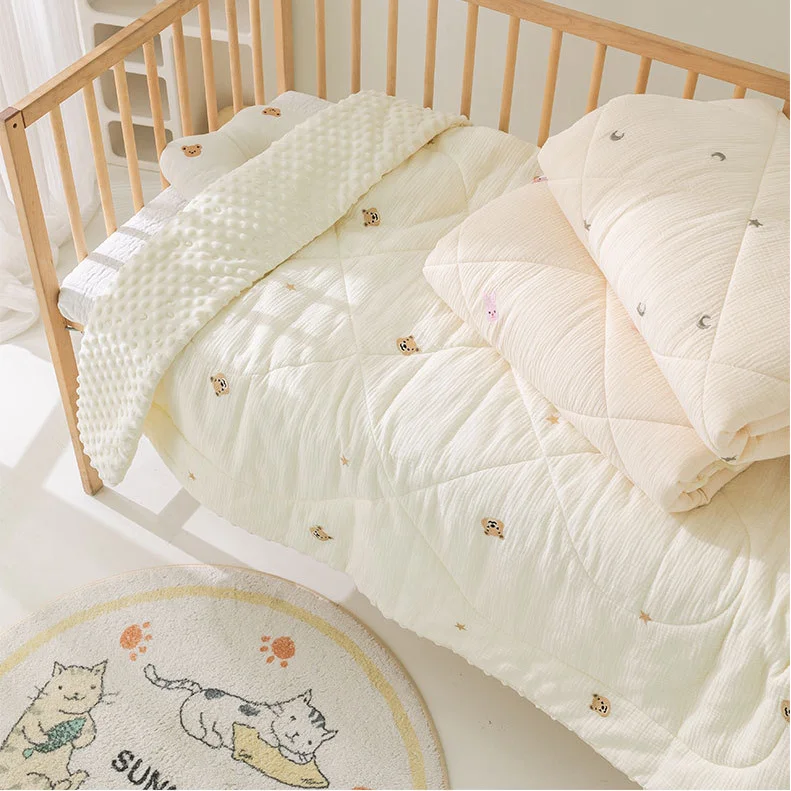 Mantita de muselina acolchada con animales para bebé en invierno - imagen 4