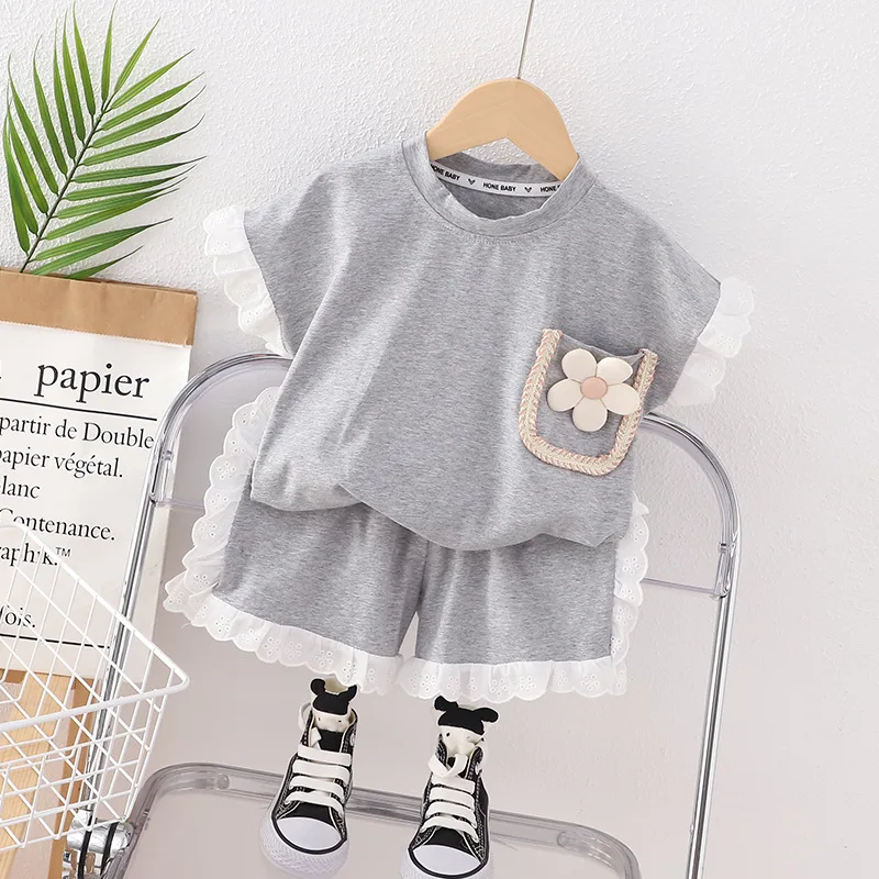 Conjunto de verano para bebé con camiseta y pantalón corto informal - imagen 4