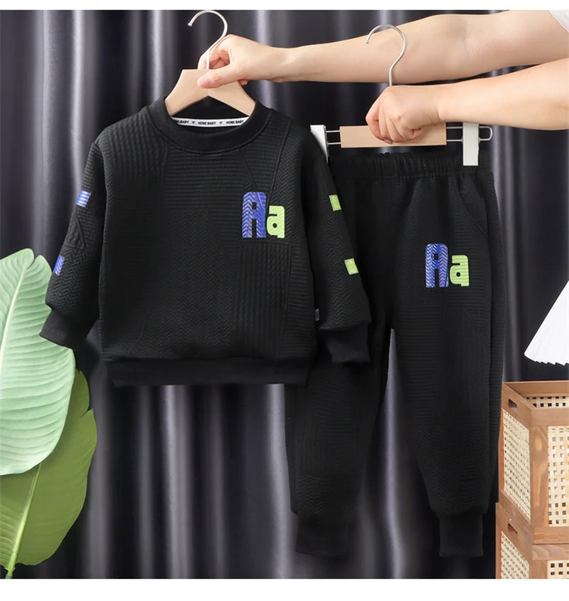 Conjunto deportivo infantil sudadera de manga larga y pantalón - imagen 2