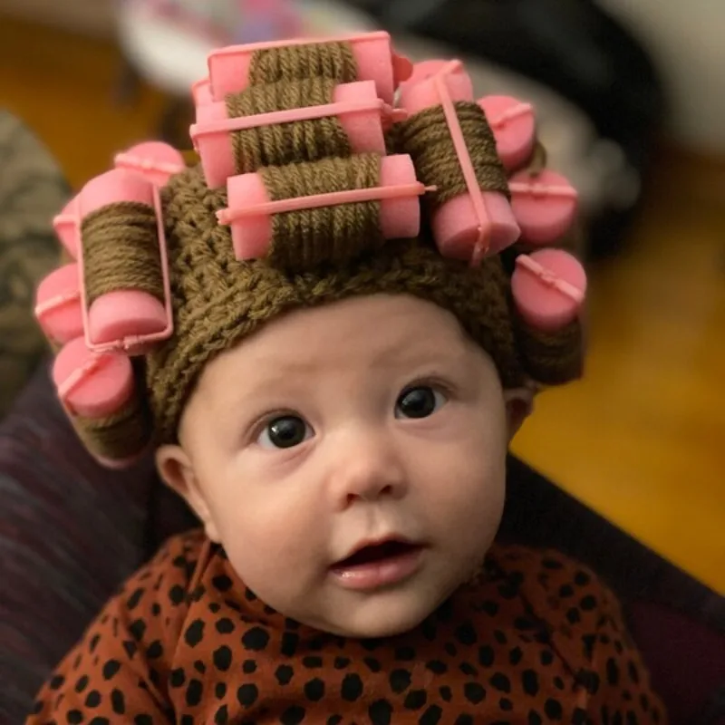 Gorro infantil preparado para sesión de fotos y disfraz