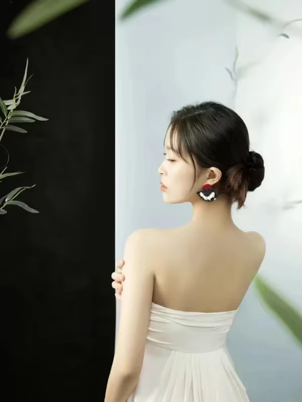 Vestido tubo blanco para embarazada – Sesión fotos