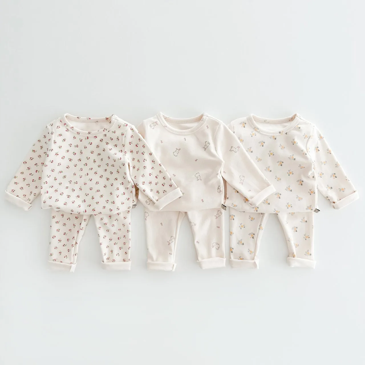 Pijama de algodón floral para niña – Estilo coreano - imagen 2