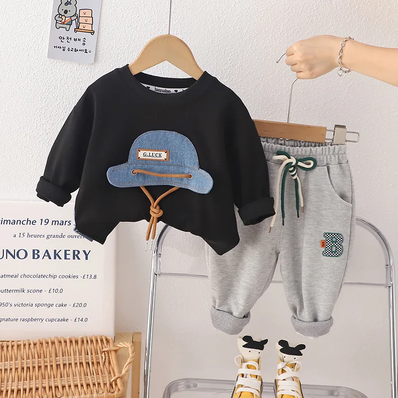 Conjunto infantil de punto para primavera y otoño - imagen 2
