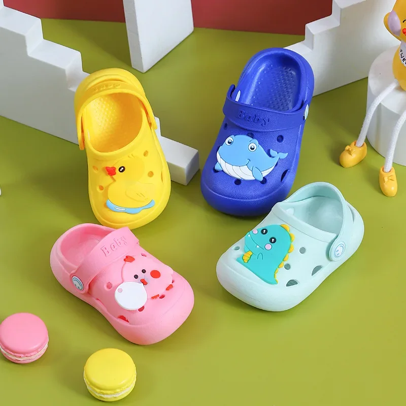 Zapatos para niños con agujeros - Suela blanda y antideslizante