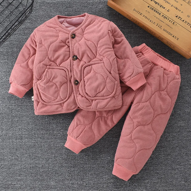 Conjunto infantil de algodón grueso para invierno con botones - imagen 3
