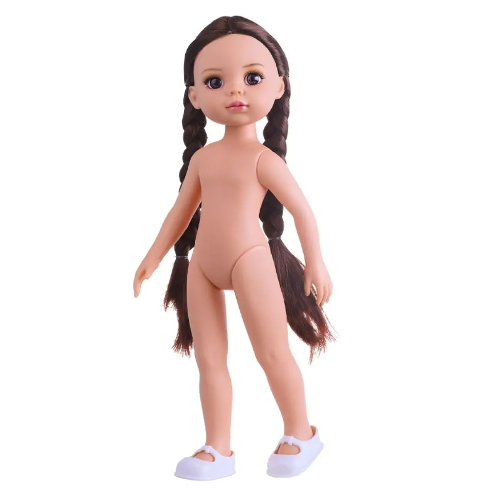 Vista de la muñeca en posición para juego