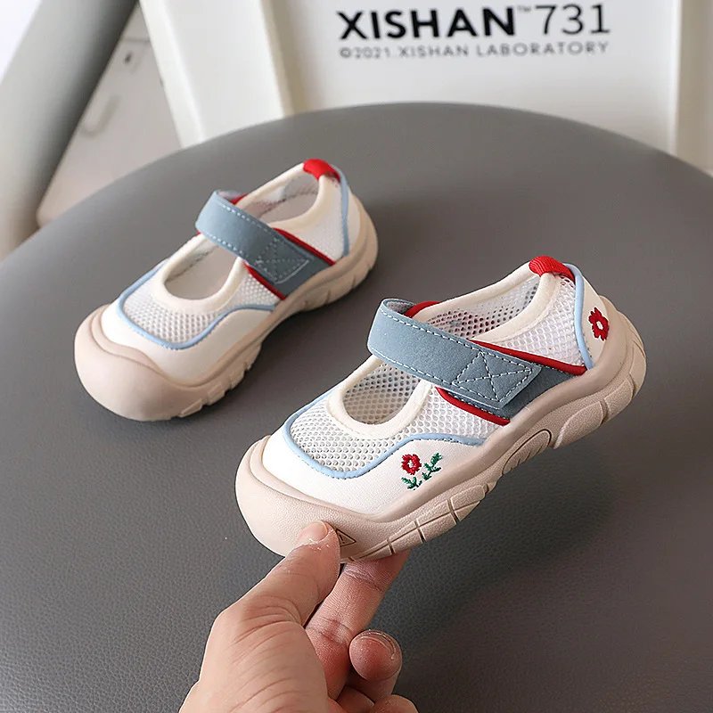 Zapatillas infantiles de malla antideslizantes transpirables - imagen 3