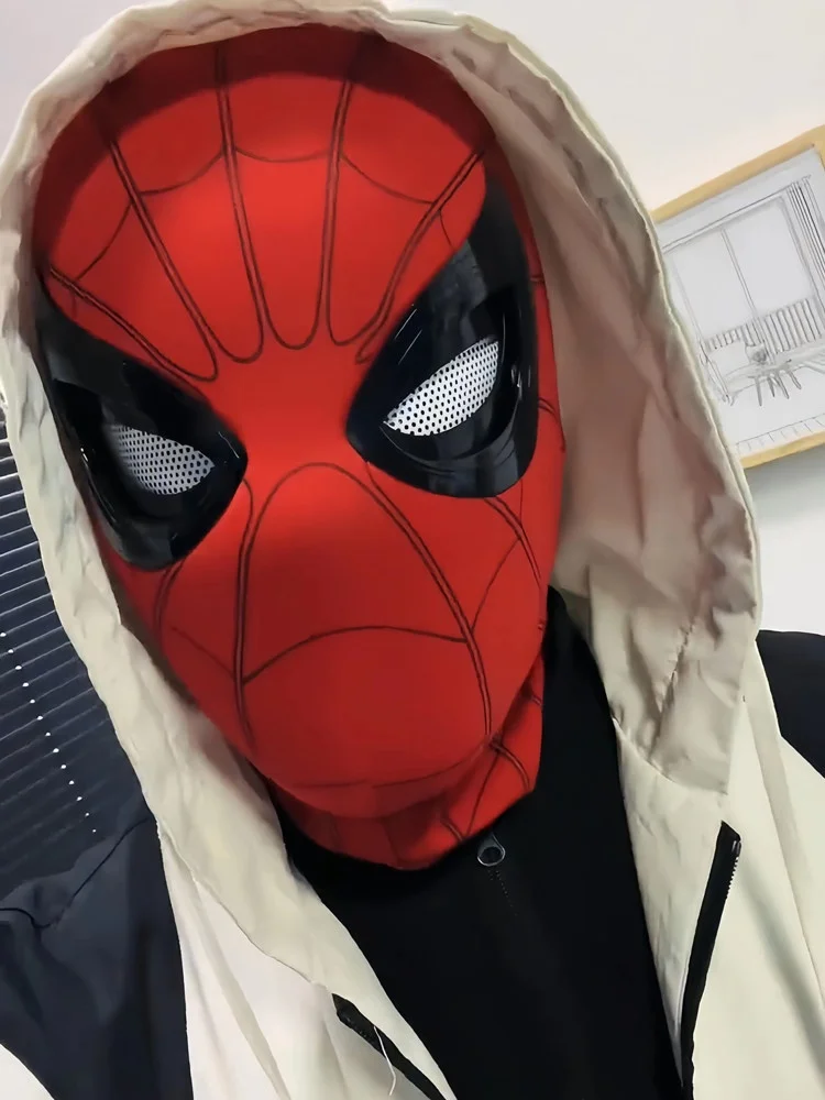 Máscara de Spider-Man visión frontal