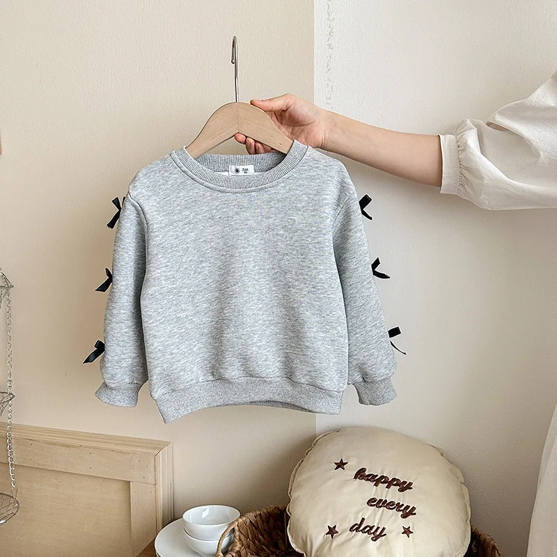 Sudadera con pajarita de cuello redondo y manga larga niña - imagen 2