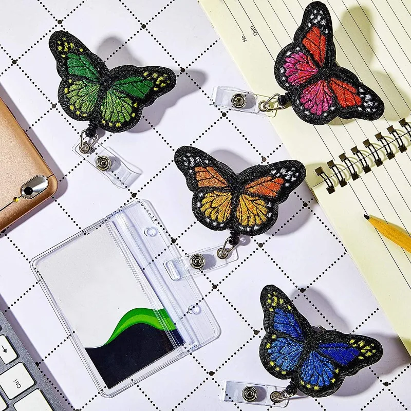 Porta tarjetas retráctil con cordón y mariposa para identificación