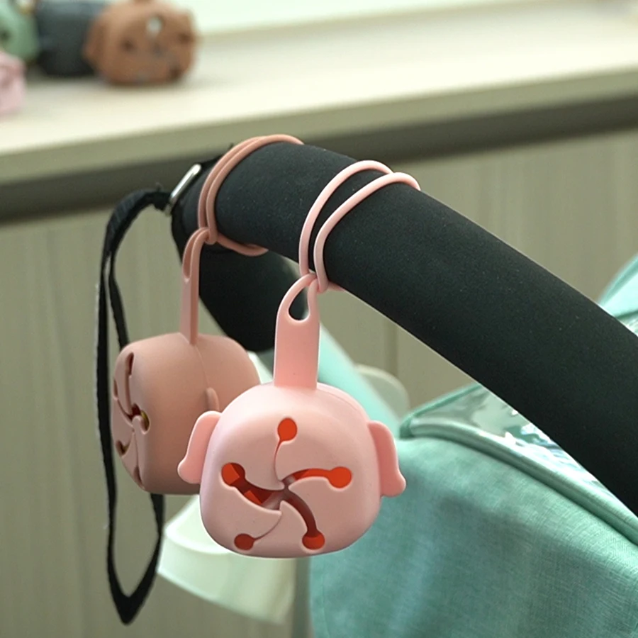 Portachupetes de silicona sin BPA – Diseño animado para bebé - imagen 4
