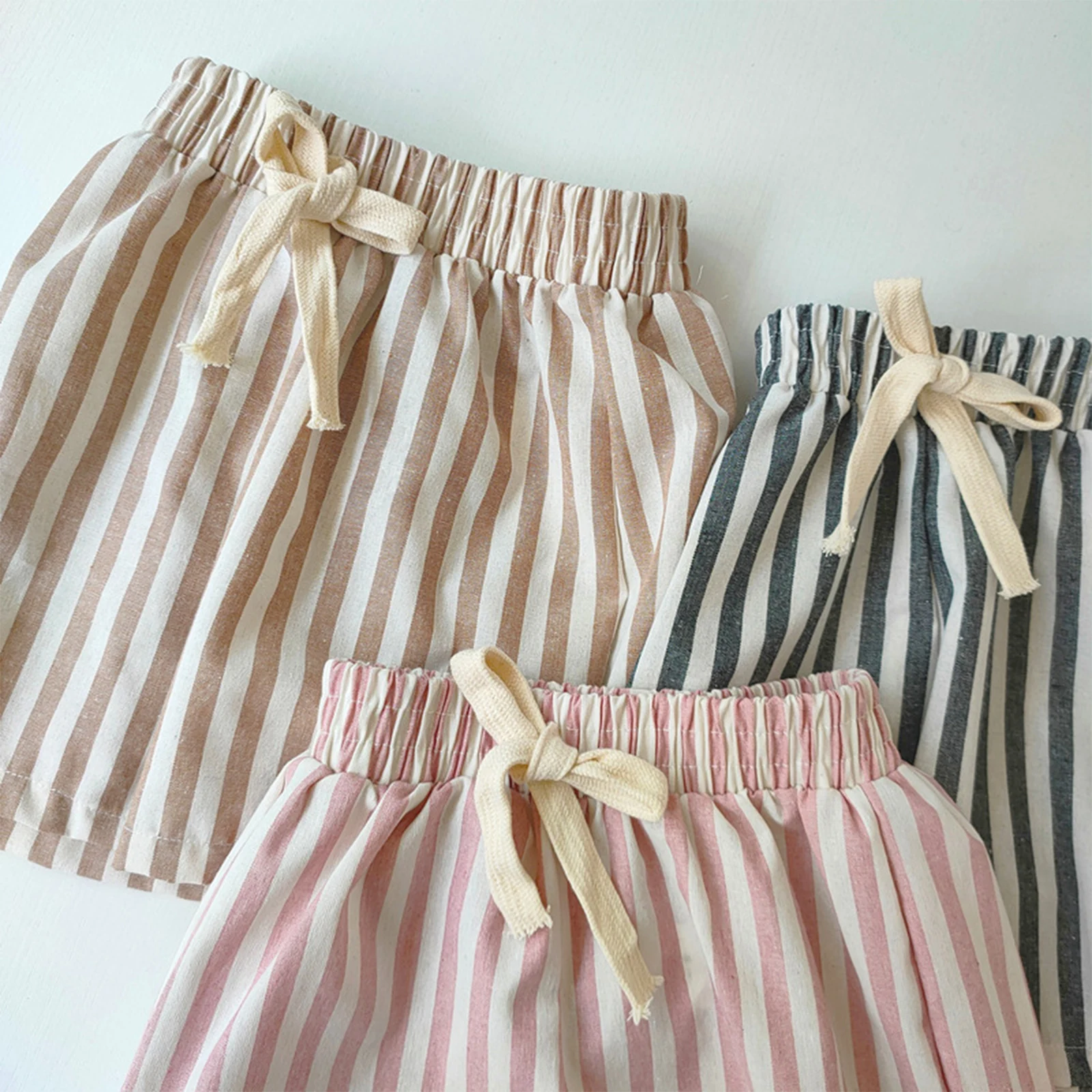 Pantalones cortos a rayas de verano con cordón y cintura elástica - imagen 3