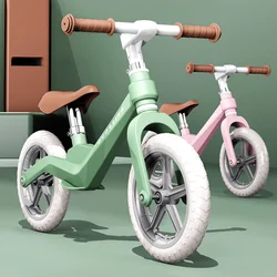 Bicicleta de equilibrio infantil sin pedales con ruedas hinchables