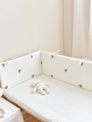 Parachoques de cuna para bebé acolchado con bordados de animales