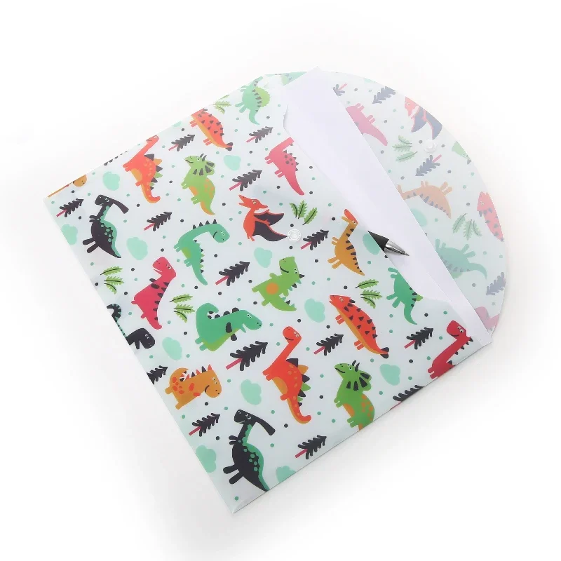 Carpeta escolar infantil de PVC con botón y personajes animados - imagen 2