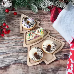 Palé de madera decorativo con árbol de Navidad