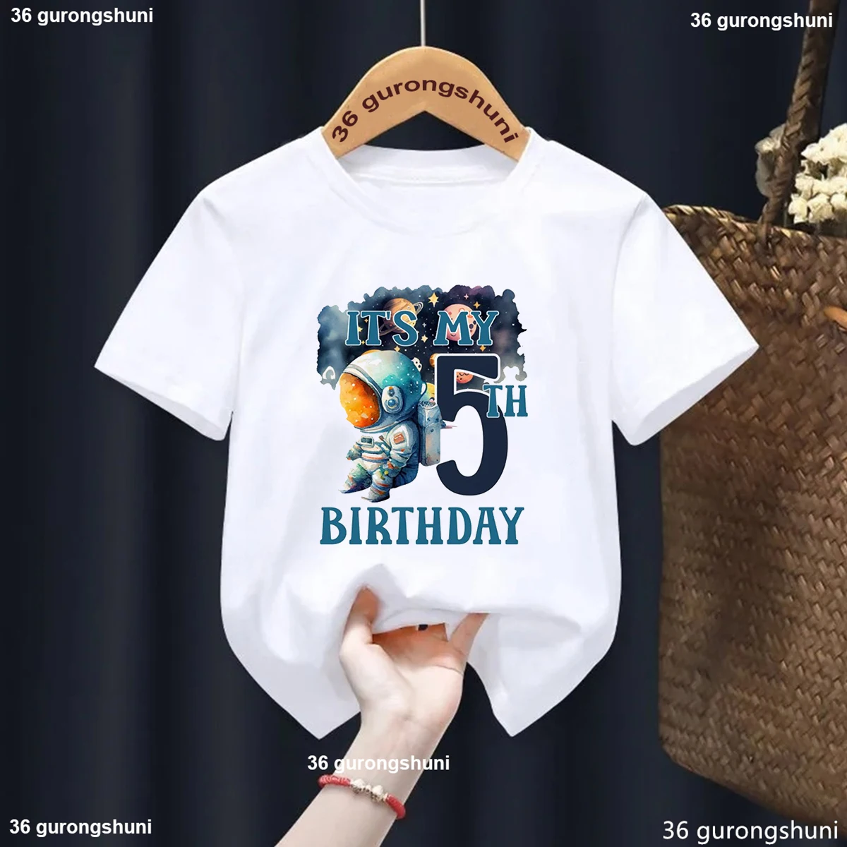 Camiseta infantil astronauta: estampado espacial para niños y niñas - imagen 3