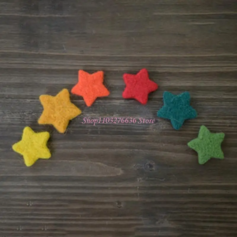 Adornos con corazones y estrellas para sesión de recién nacido - imagen 4