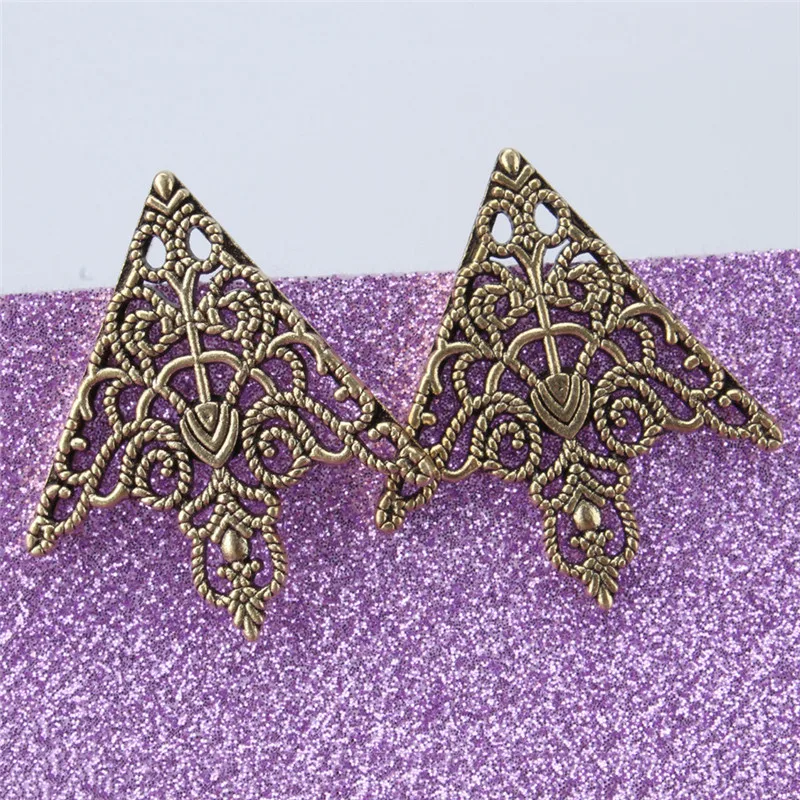 Broche vintage elegante con corona hueca para ropa y abrigo - imagen 4