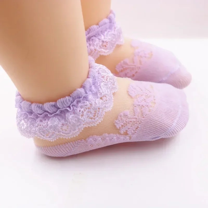 Calcetines con volantes para niña – Malla floral suave Recién Nacida - imagen 2