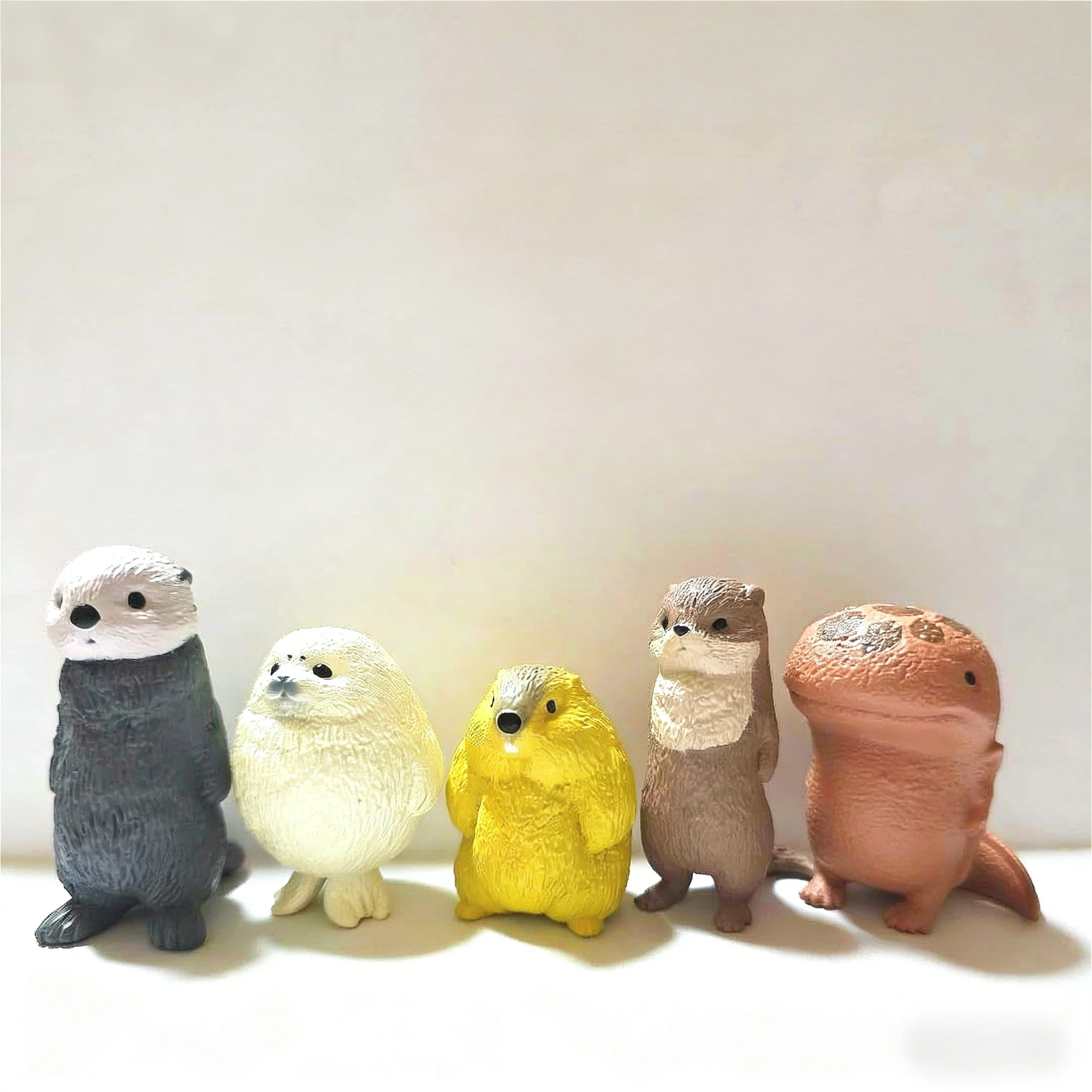 Figuras de animales en cápsula Yell KYOMU Void, serie Nothingness - imagen 3