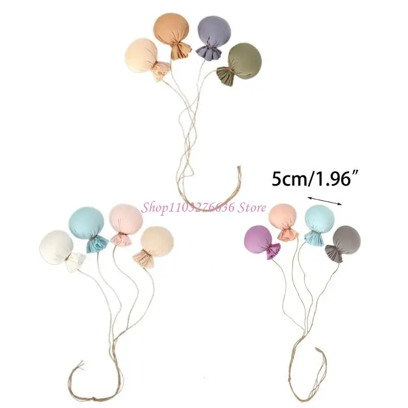 Aplicación decorativa del set de globos en sesión temática