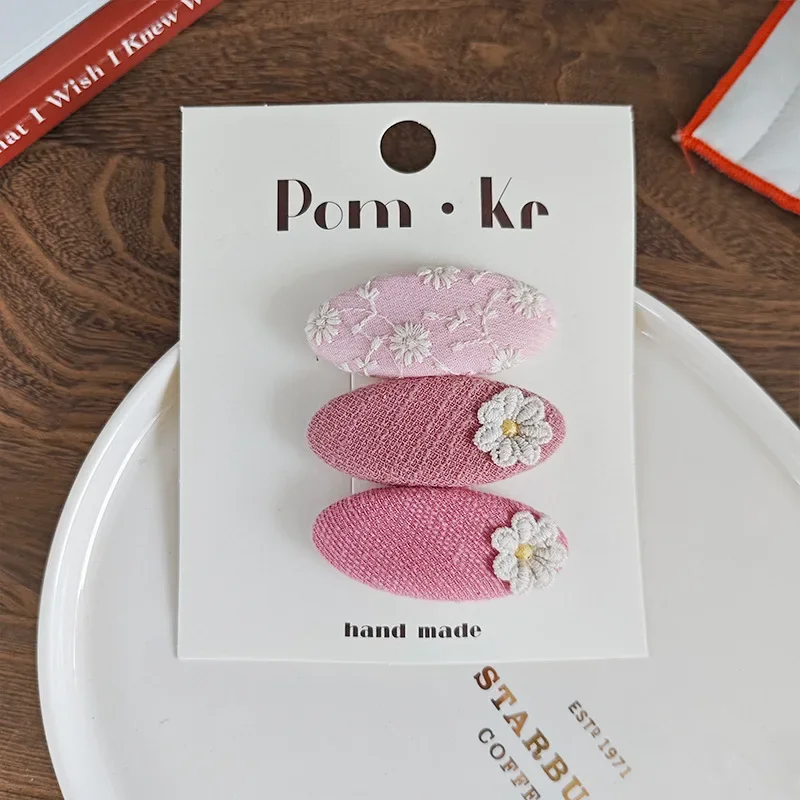 Pinzas para el pelo de princesa con flores elegantes en tela
