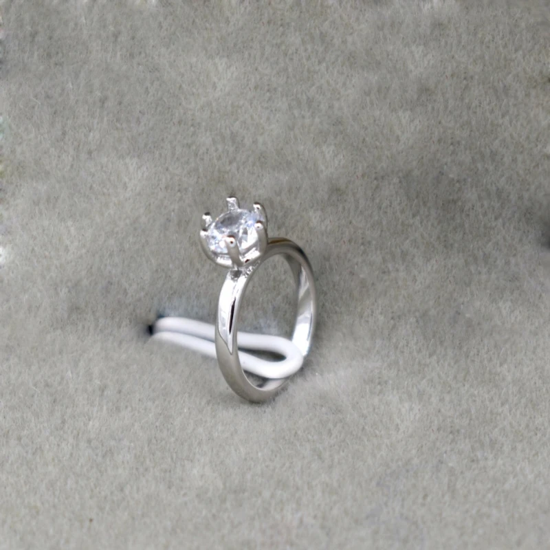 Anillo delicado para recién nacido