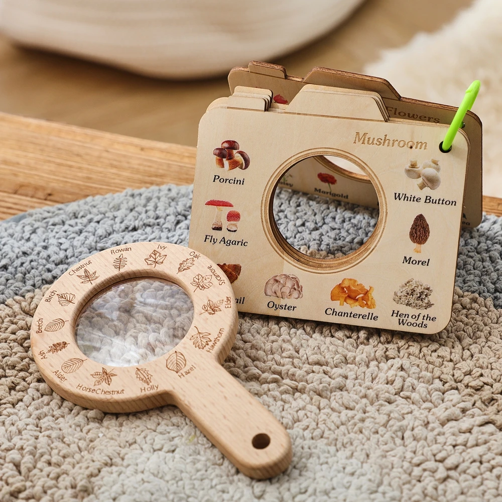 Lupa de madera con diseño infantil