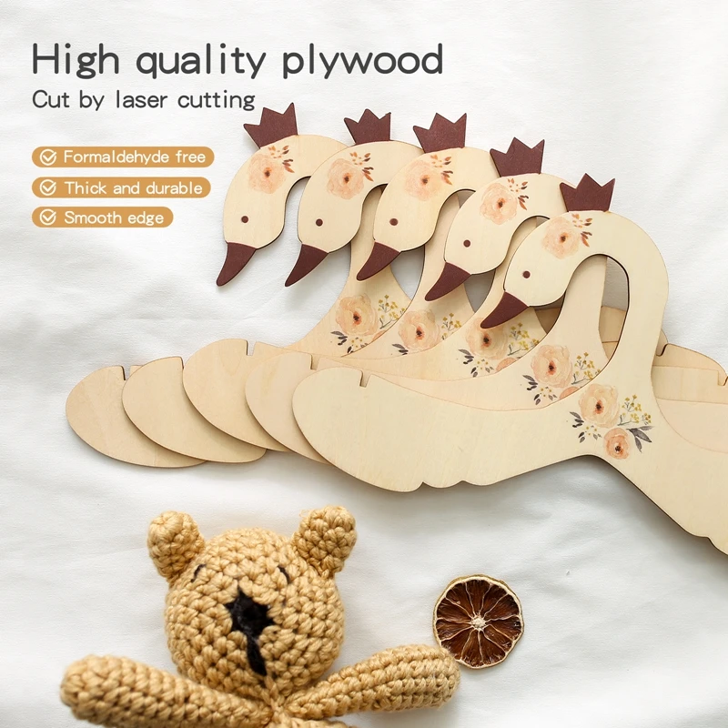 Colgador de madera con forma de animal decorativo