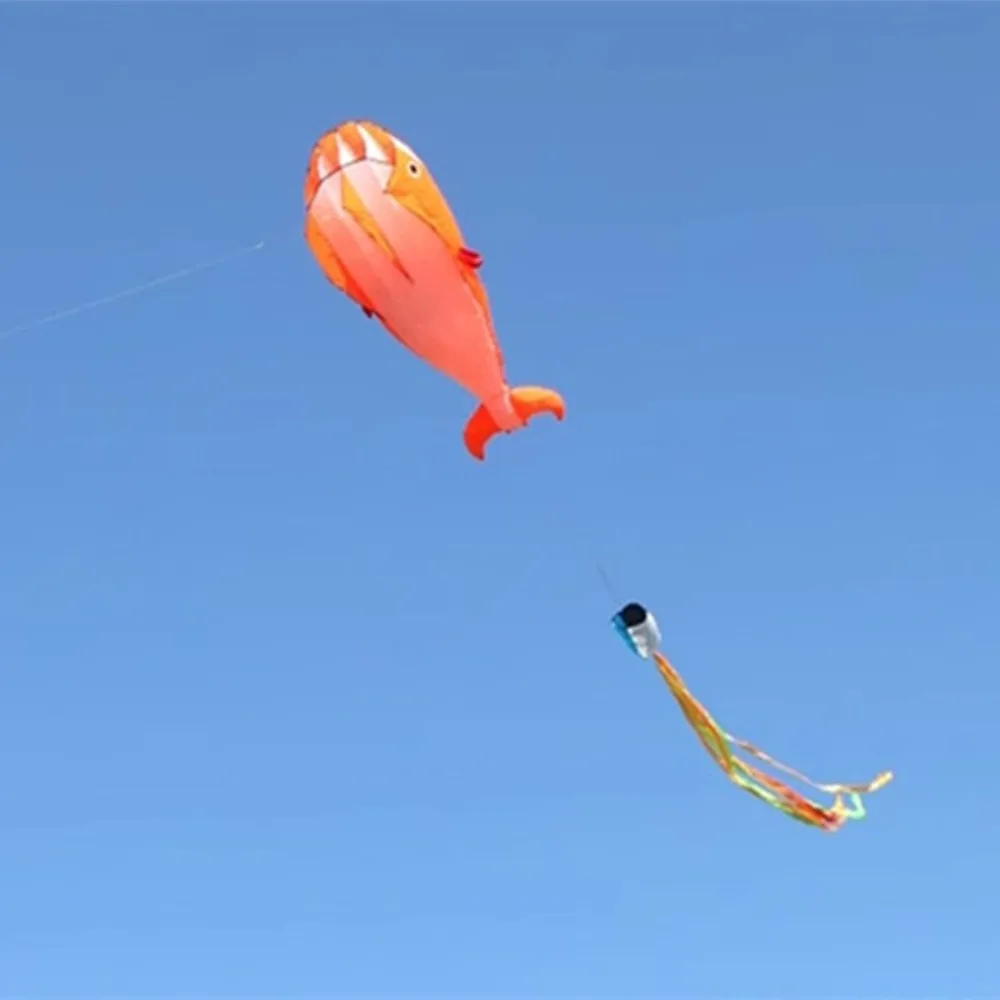 Cometa de ballena grande de cola larga, buena voladura - imagen 3
