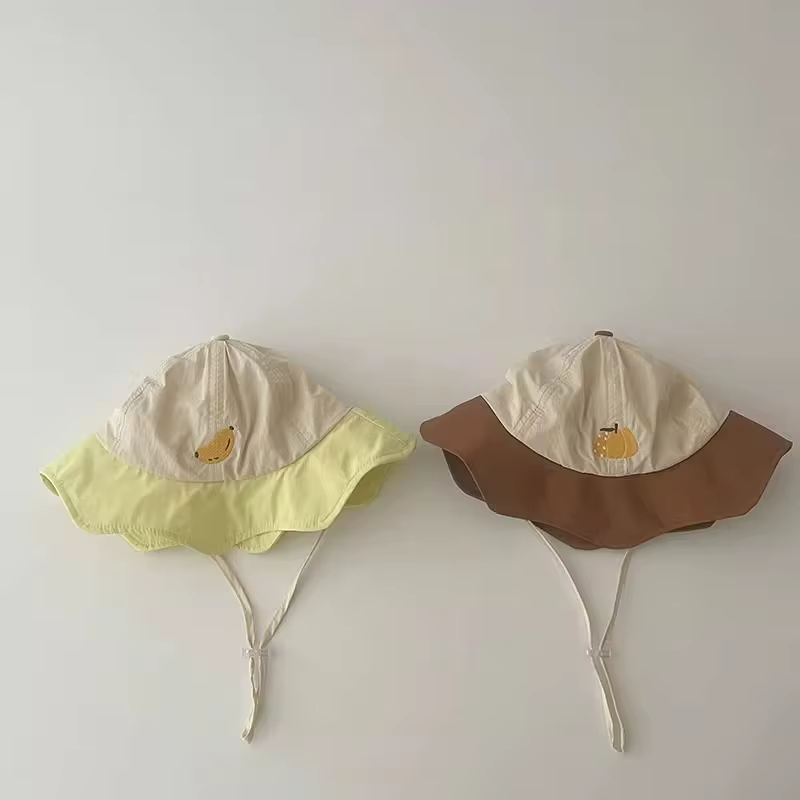 Gorro reversible de verano para niño – Estilo coreano con estampado de frutas
