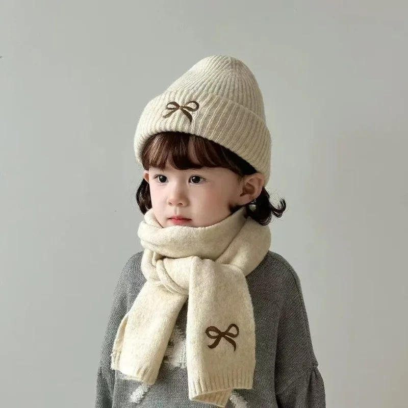 Conjunto gorro y bufanda de punto para bebé - estilo coreano - imagen 2