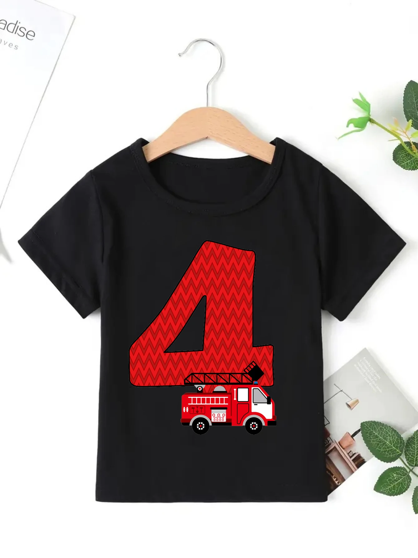 Regalo infantil con temática de vehículos